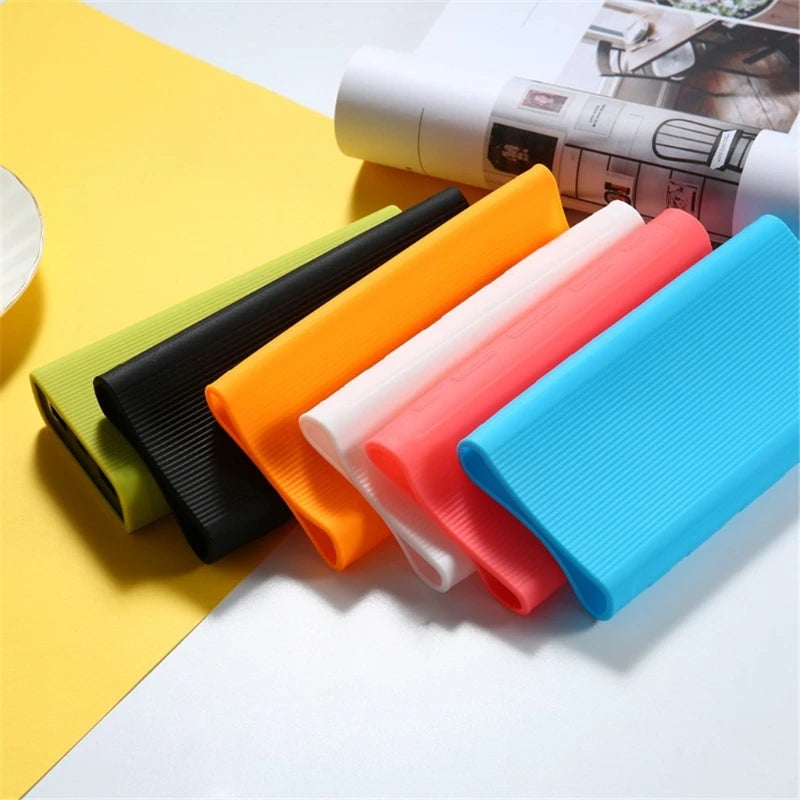 Y1UB Silicone Protector Case for 20000mAh PLM07ZM/PB2050ZM/PLM18ZM Wireless Powerbank