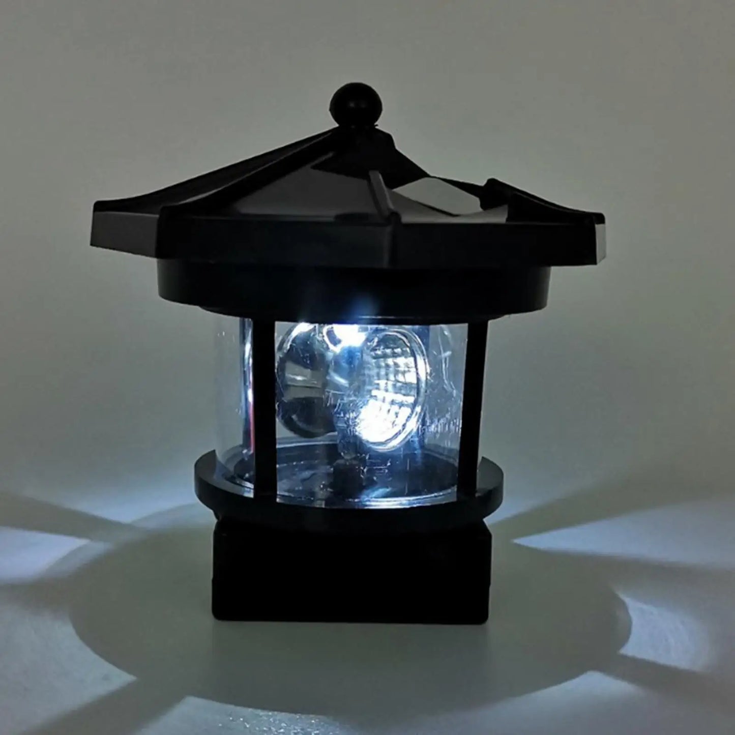 Solar Powered Lighthouse, 360 Degree Rotating Lamp, Outdoor Waterproof Lighthouse Garden