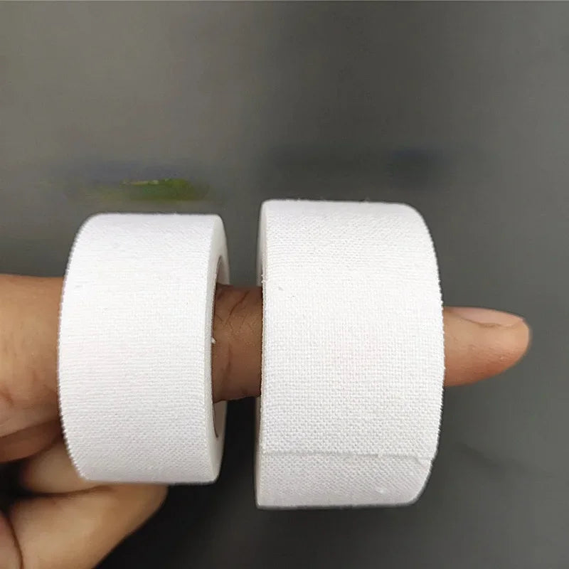 1 Roll White Cotton Adhesive Tape Bandages Foot Heel Patch Plaster First Aid Medical Strips Pressure Sensitive Tape